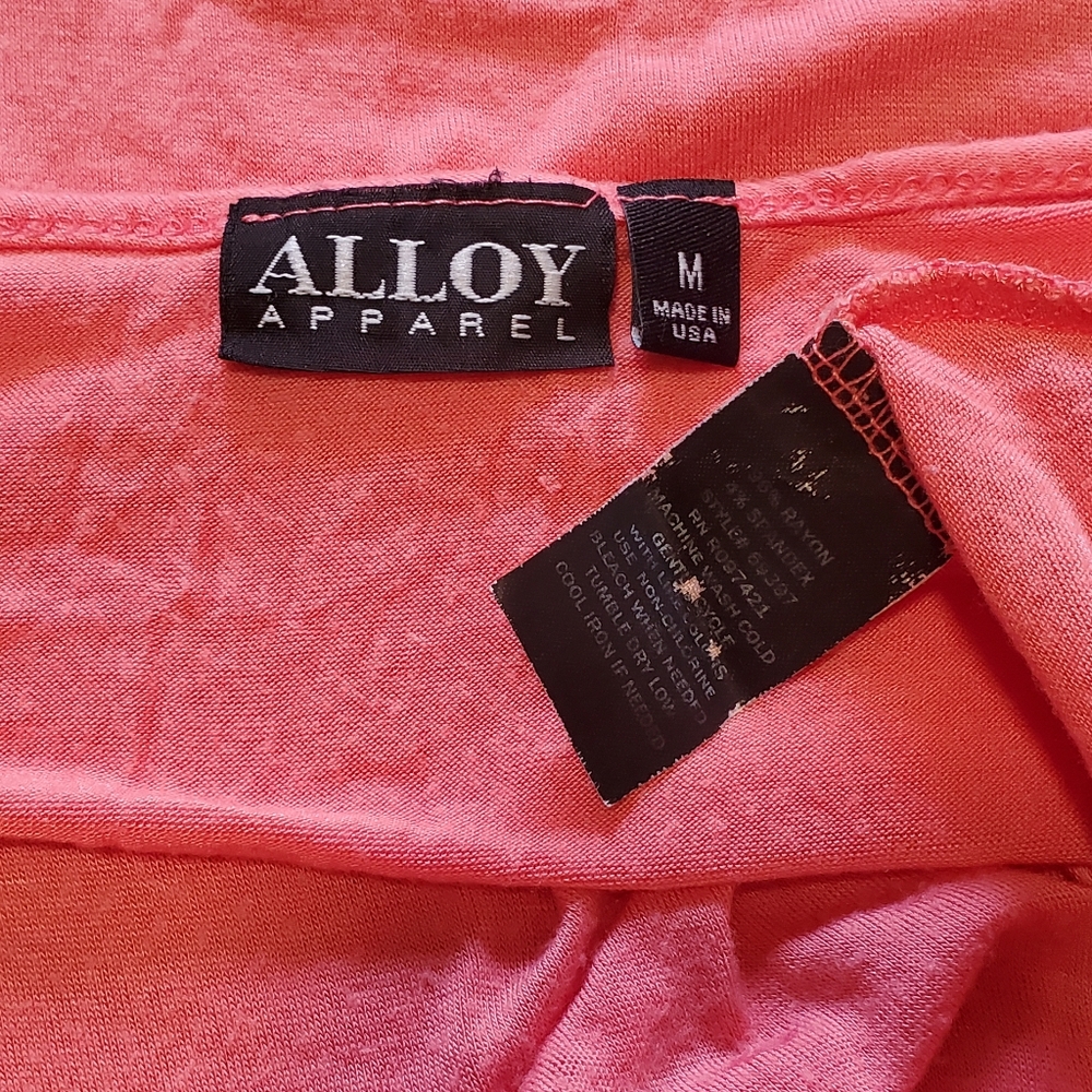 Alloy Apparel V-Neck T-Shirt - Picture 4 of 4